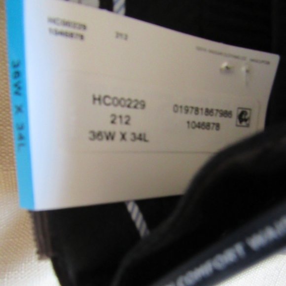 C$80 Haggar Classique Fit Velvet Pants ,Dark Brown, 36Wx34L, - Picture 4 of 6